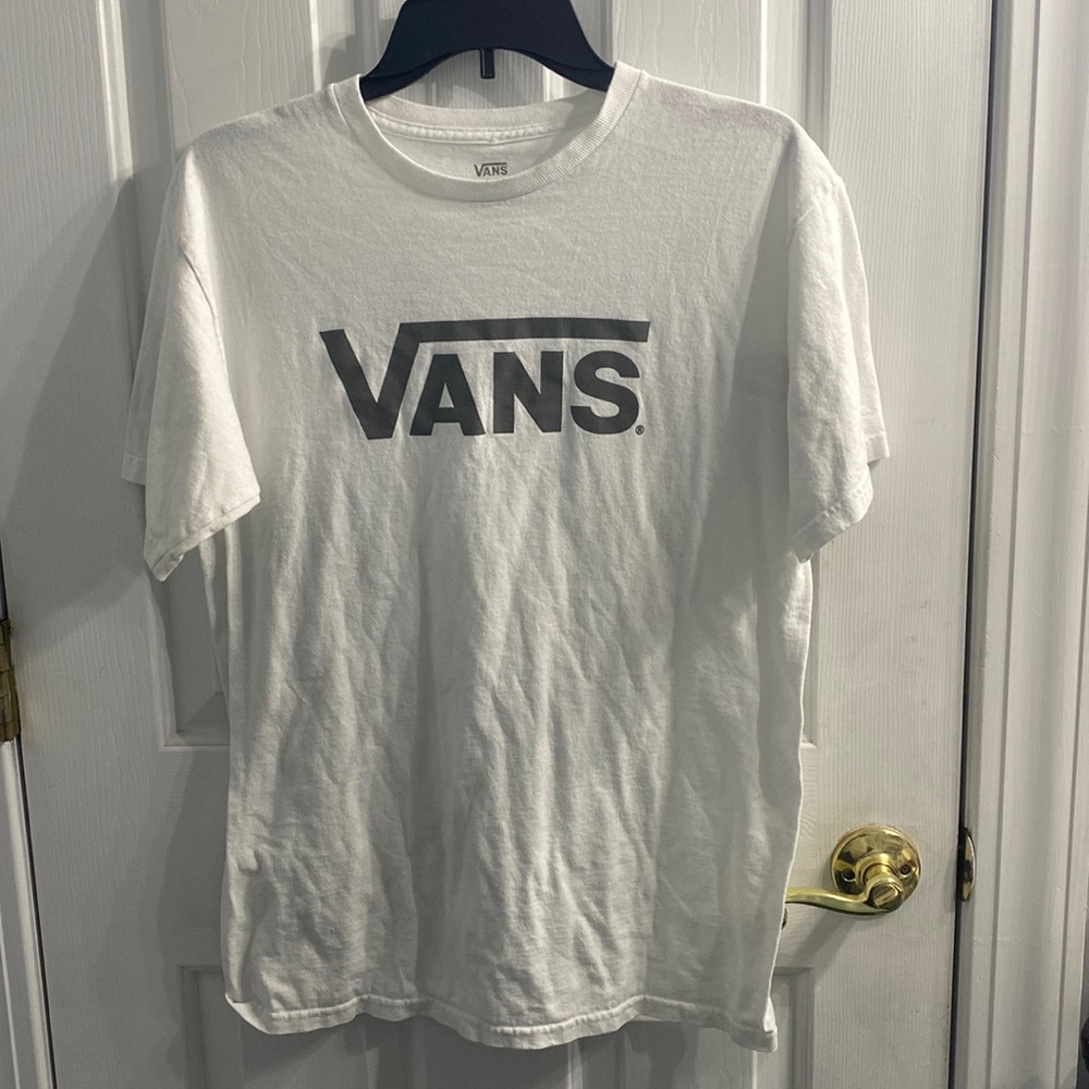Medium-Vans